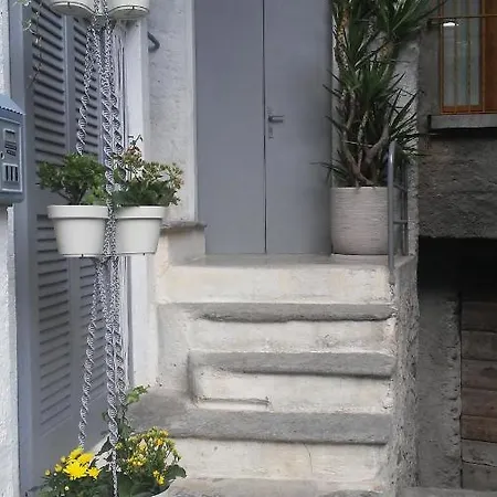 Bed and Breakfast Arquino Σόντριο